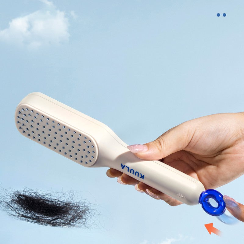 Self-cleaning comb