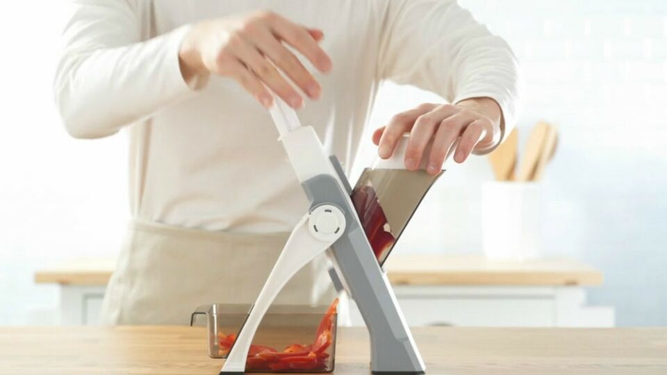 5 in 1 Multifunctional Vegetable Cutter